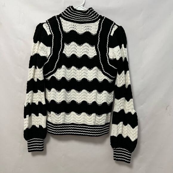 WRONG SIZE‎ OF RIGHT SWEATER SIZE 1 - Picture 1 of 7